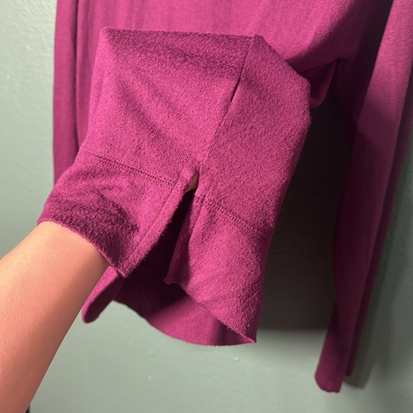 COPY - LUCKY BRAND berry long sleeve - Picture 7 of 10